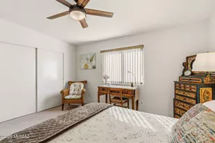 679 W Sunlight Ln, Tucson, AZ 85704 - Photo 16