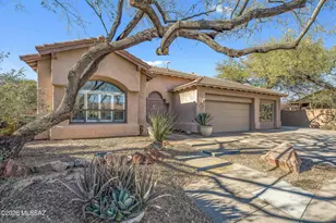 960 S Kinghet Pl, Tucson, AZ 85748 - Photo 1
