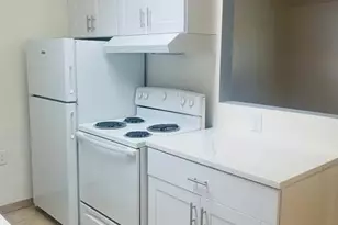 5466 E Willard St, Tucson, AZ 85712 - Photo 2