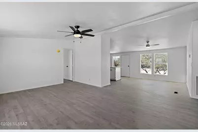 9876 S Cactus Apple Lane, Tucson, AZ 85756 - Photo 4