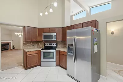 8614 E Pembrook Drive, Tucson, AZ 85715 - Photo 10