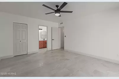 6255 N Camino Pimeria Alta Apt#14, Tucson, AZ 85718 - Photo 18
