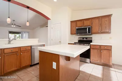 1047 N Cowboy Canyon Drive, Green Valley, AZ 85614 - Photo 14