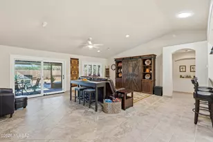 1109 N Desert Deer Pass, Green Valley, AZ 85614 - Photo 10