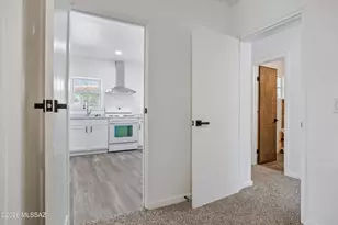 428 W Rosales St, Tucson, AZ 85701 - Photo 10