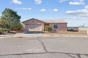 3822 S Desert Lake Dr, Tucson, AZ 85730 - Photo 2
