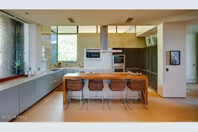 6830 N Hole-In-The-Wall Way, Tucson, AZ 85750 - Photo 10