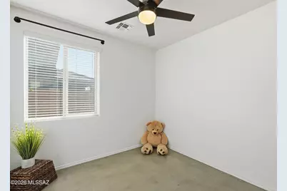 11287 W Olivaceous Road, Marana, AZ 85653 - Photo 18