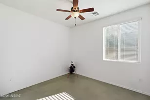 11287 W Olivaceous Rd, Marana, AZ 85653 - Photo 16