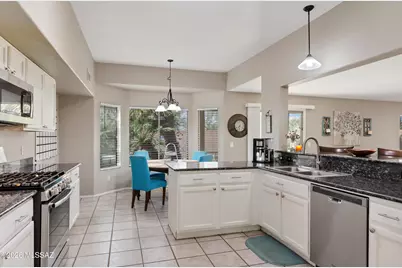 11137 N Par Drive, Oro Valley, AZ 85737 - Photo 14