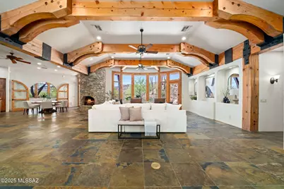 1420 W Stony Run Place, Oro Valley, AZ 85755 - Photo 2