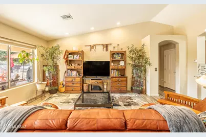 1743 N Oak Hill Lane, Green Valley, AZ 85614 - Photo 10
