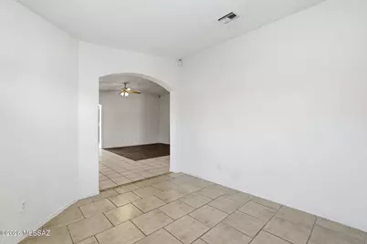 3618 W Ethan Crossing Lane, Tucson, AZ 85741 - Photo 6
