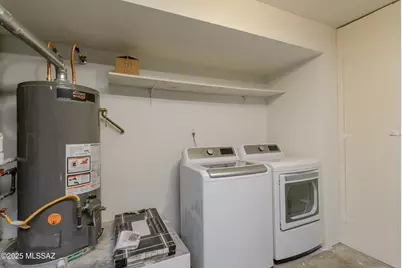 9151 N Eaglestone Loop, Tucson, AZ 85742 - Photo 32