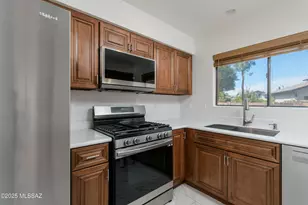 9151 N Eaglestone Loop, Tucson, AZ 85742 - Photo 6