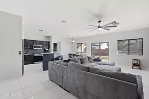 6265 W Ocotillo Meadow Dr, Tucson, AZ 85757 - Photo 4