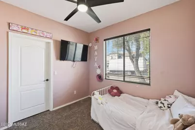 6265 W Ocotillo Meadow Drive, Tucson, AZ 85757 - Photo 18