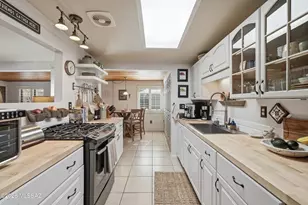 8000 E Beverly St, Tucson, AZ 85710 - Photo 12