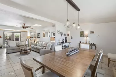 8000 E Beverly Street, Tucson, AZ 85710 - Photo 6