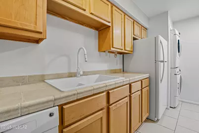 5750 N Camino Esplendora #116, Tucson, AZ 85718 - Photo 10