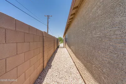 6697 S Villanova Avenue, Tucson, AZ 85756 - Photo 44