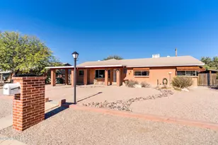 4419 E Water St, Tucson, AZ 85712 - Photo 4