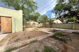 1330 N Tyndall Ave, Tucson, AZ 85719 - Photo 22