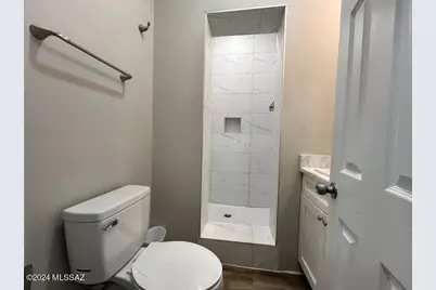 1330 N Tyndall Avenue, Tucson, AZ 85719 - Photo 10