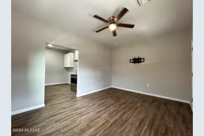 1330 N Tyndall Avenue, Tucson, AZ 85719 - Photo 4