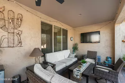 2227 E Apache Springs Lane, Green Valley, AZ 85614 - Photo 4