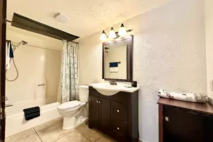 1620 N Wilmot Rd, Tucson, AZ 85712 - Photo 6