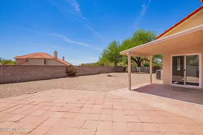 8951 N Fitzgerald Lane, Tucson, AZ 85742 - Photo 32