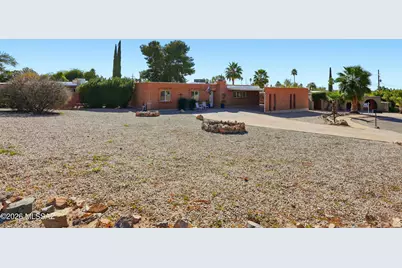 8924 E Old Spanish Trail, Tucson, AZ 85710 - Photo 2