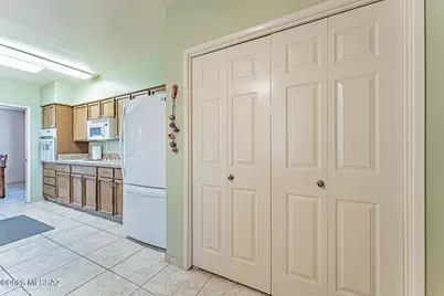 1117 W Camino Sagasta, Green Valley, AZ 85622 - Photo 22