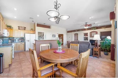 2080 W Calle Casas Lindas, Green Valley, AZ 85622 - Photo 12