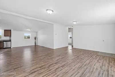 12110 W Taylor Place, Tucson, AZ 85743 - Photo 4