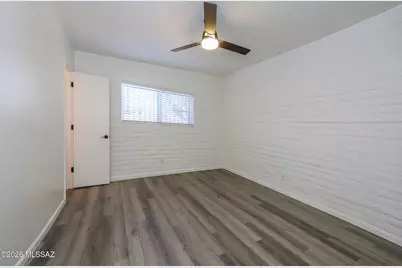 [Address not provided], Tucson, AZ 85712 - Photo 12