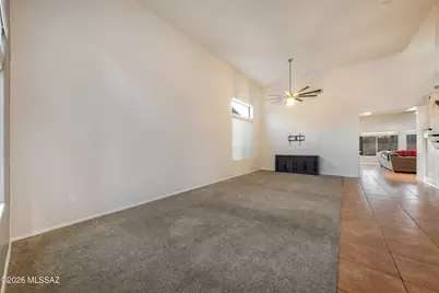 8286 N Amber Burst Drive, Tucson, AZ 85743 - Photo 8