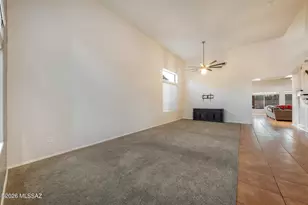 8286 N Amber Burst Dr, Tucson, AZ 85743 - Photo 8