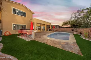 8286 N Amber Burst Dr, Tucson, AZ 85743 - Photo 4