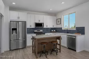 819 W Calle Cajilla, Sahuarita, AZ 85629 - Photo 2