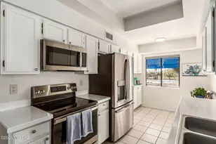 7968 E Colette Cir, Tucson, AZ 85710 - Photo 12