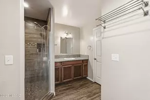 3304 W Athenee Ct, Tucson, AZ 85746 - Photo 12