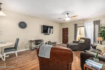 5500 N Valley View Road #218, Tucson, AZ 85718 - Photo 4