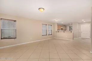 6952 S Ladys Thumb Ln, Tucson, AZ 85756 - Photo 6