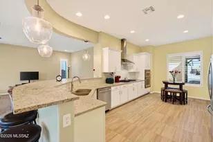 732 E Romsdalen Rd, Oro Valley, AZ 85755 - Photo 4