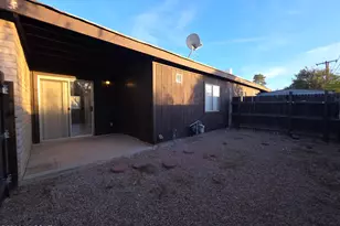 211 E Roger Rd, Tucson, AZ 85705 - Photo 4