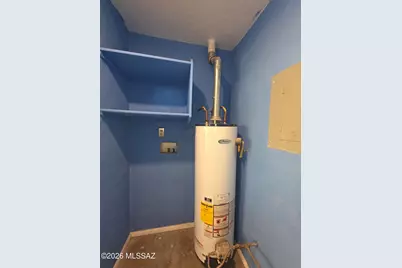 211 W Roger Road #9, Tucson, AZ 85705 - Photo 18