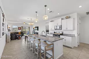 292 N Spring Flower Dr, Tucson, AZ 85748 - Photo 2