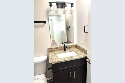 1358 S Desert Meadows Circle, Green Valley, AZ 85614 - Photo 10